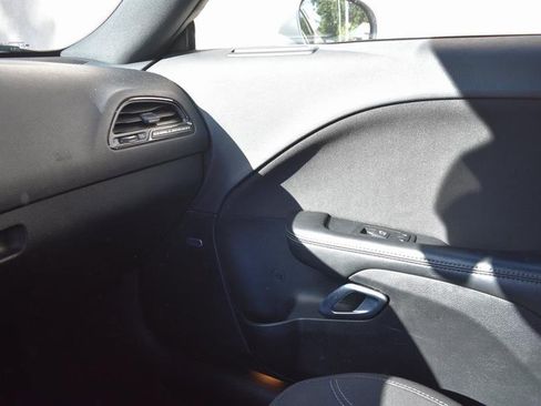 Used 2023 Dodge Challenger SXT image 20