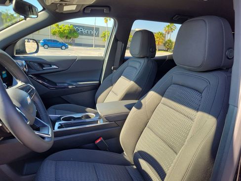 Used 2025 Chevrolet Equinox LT image 20