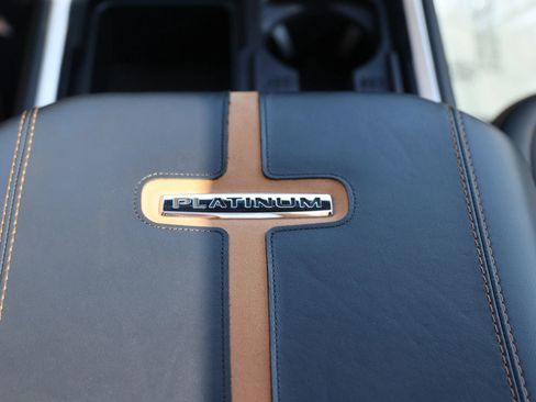 Used 2024 Ford F450 Platinum w/ FX4 Off-Road Package image 35