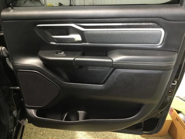 Used 2021 RAM 1500 Big Horn AWD/4WD image 39