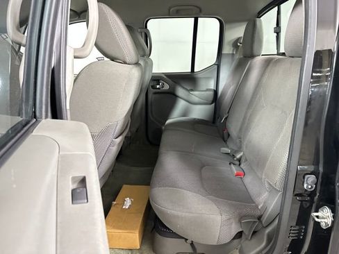 Used 2016 Nissan Frontier SV w/ SV Value Truck Package image 32