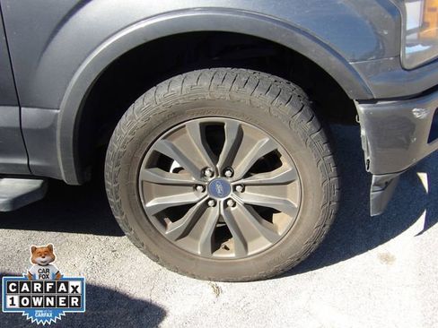 Used 2018 Ford F150 Lariat image 14