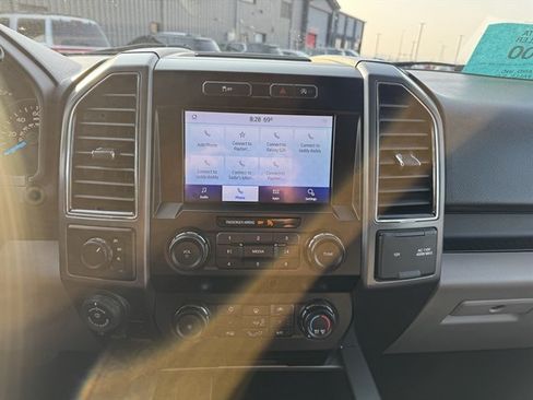 Used 2020 Ford F150 XLT w/ Equipment Group 302A Luxury AWD/4WD image 15