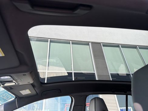 Certified 2023 Volkswagen ID.4 Pro S image 24