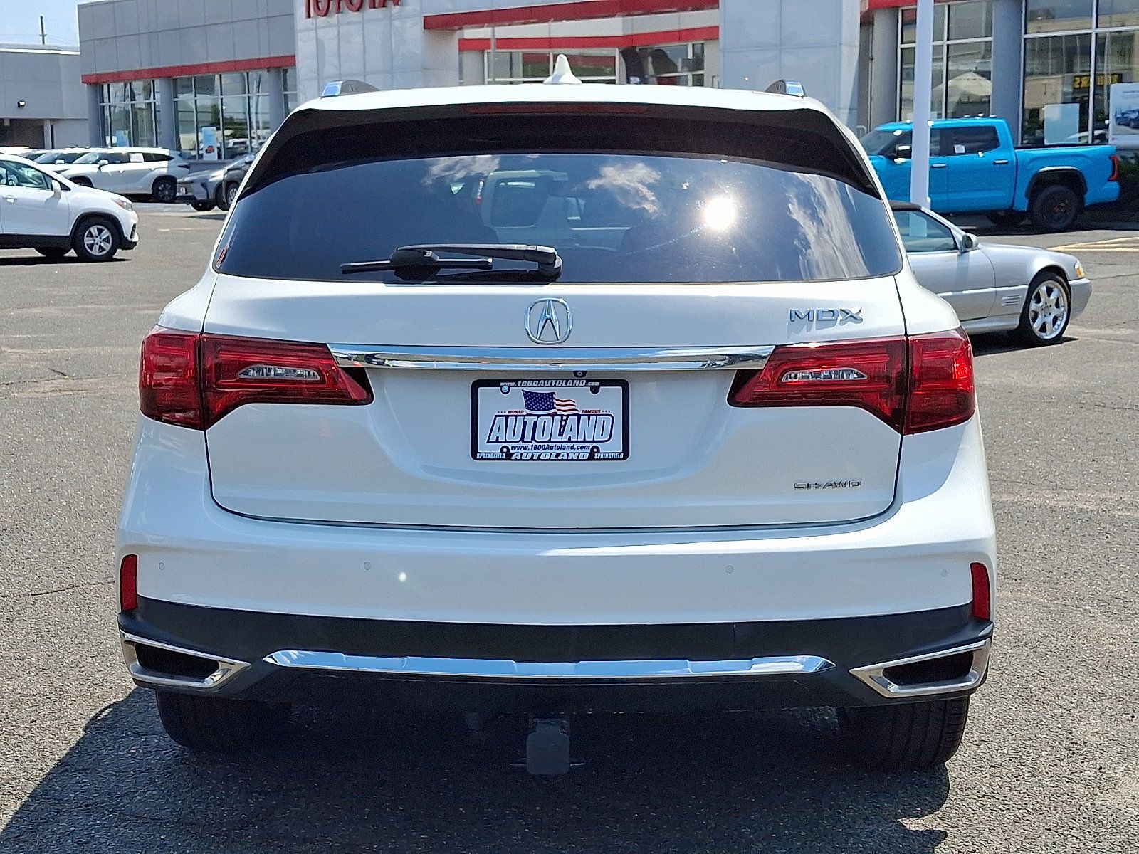 Used 2018 Acura MDX w/ Advance Package AWD/4WD image 6