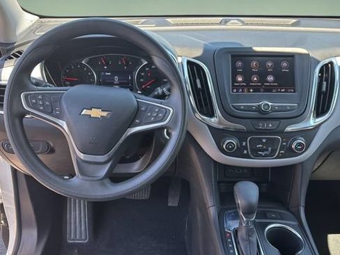 Used 2023 Chevrolet Equinox LT w/ LPO, Floor Liner Package FWD image 10