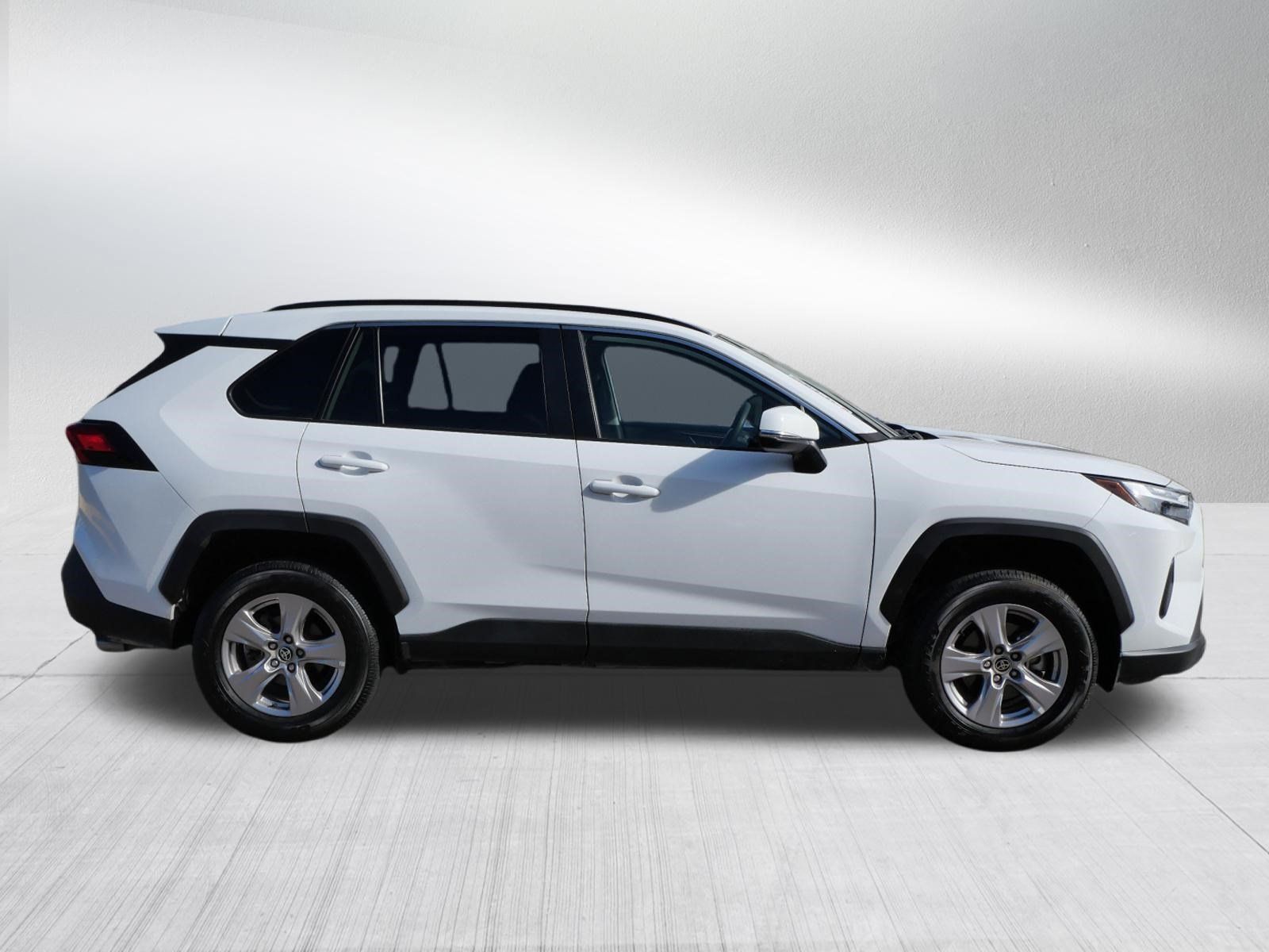 Certified 2025 Toyota RAV4 XLE AWD/4WD image 9
