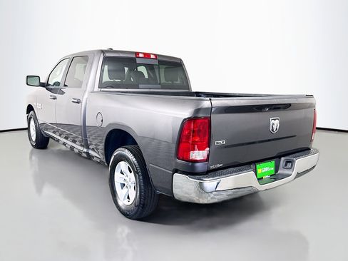 Used 2020 RAM 1500 Classic SLT image 7