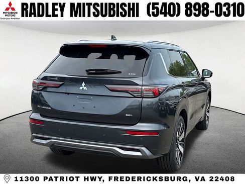 New 2026 Mitsubishi Outlander AWD image 5