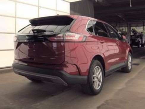 Used 2023 Ford Edge SEL w/ Convenience Package AWD/4WD image 5