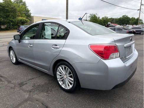 Used 2012 Subaru Impreza 2.0i Premium AWD/4WD image 4