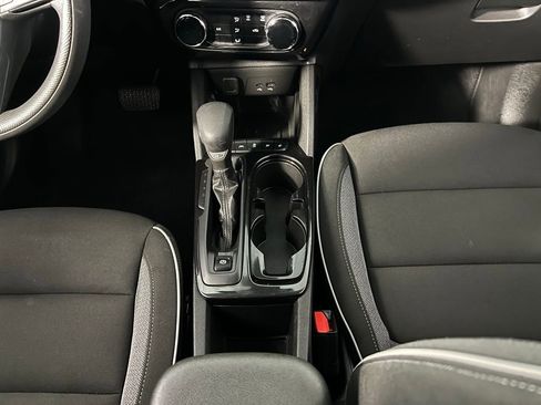 Used 2025 Chevrolet TrailBlazer LT image 16