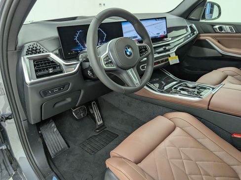 New 2026 BMW X5 sDrive40i w/ M Sport Package RWD image 4