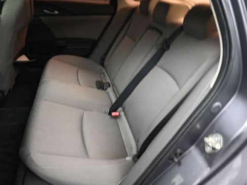 Used 2018 Honda Civic EX image 2
