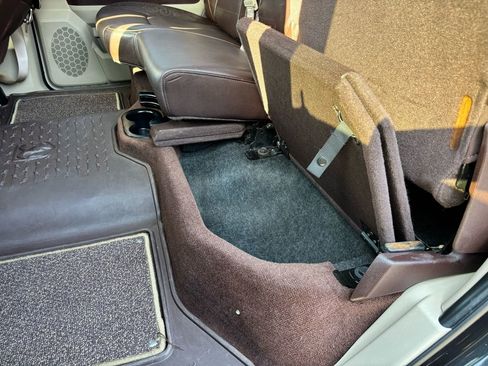 Used 2017 RAM 3500 Laramie Longhorn w/ Convenience Group RWD image 24