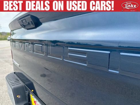 Used 2023 Chevrolet Silverado 1500 LT AWD/4WD image 36