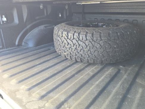 Used 2023 Ford F150 Raptor image 9