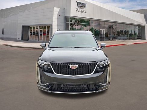 New 2025 Cadillac XT6 Sport w/ Technology Package image 2