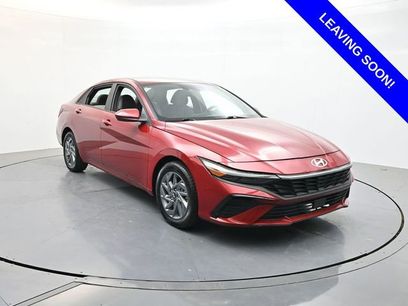Used 2024 Hyundai Elantra SEL