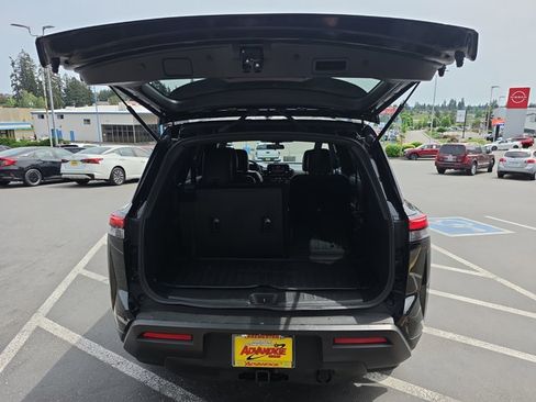 Certified 2024 Nissan Pathfinder Rock Creek AWD/4WD image 26