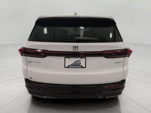 Used 2026 Buick Enclave Sport Touring AWD/4WD image 25
