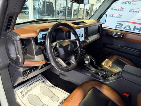Used 2024 Ford Bronco Outer Banks image 15