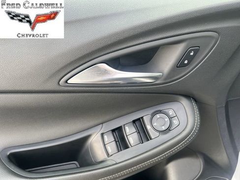 Used 2024 Buick Encore GX Sport Touring w/ Comfort Package image 22