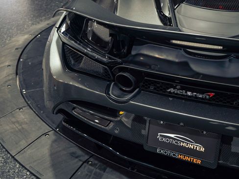 Used 2018 McLaren 720S Performance image 20