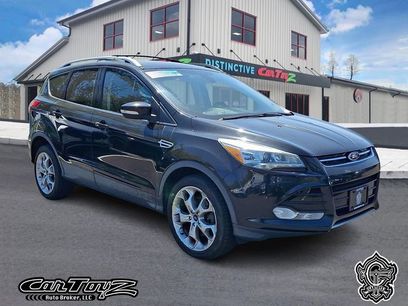 Used 2013 Ford Escape Titanium w/ Class II Trailer Tow Pkg