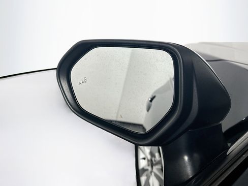 Used 2025 Toyota Camry LE image 16