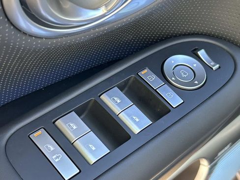 New 2026 Hyundai Ioniq 9 Calligraphy image 18