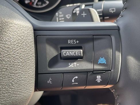 New 2026 Nissan Rogue SV FWD image 33
