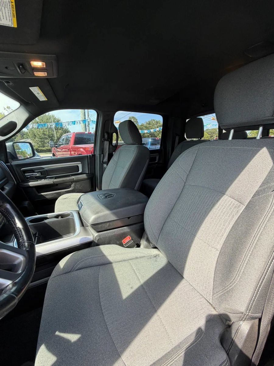 Used 2021 RAM 1500 Warlock AWD/4WD image 15