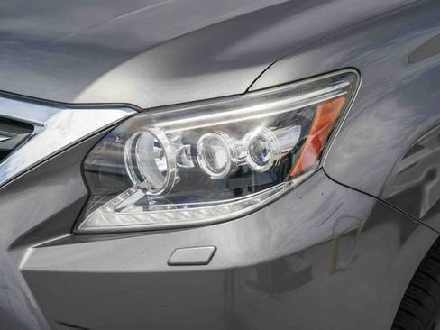 Used 2014 Lexus GX 460 Luxury AWD/4WD image 8