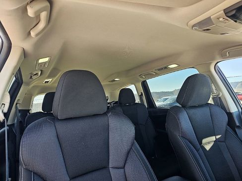 Used 2021 Subaru Ascent Premium w/ Convenience Package image 19