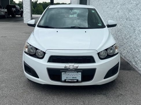Used 2014 Chevrolet Sonic LS FWD image 9