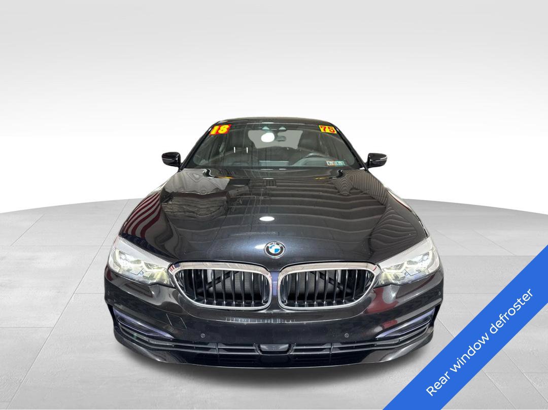 Used 2018 BMW 530i xDrive w/ Premium Package AWD/4WD image 2
