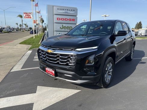 Used 2025 Chevrolet Equinox LT image 9