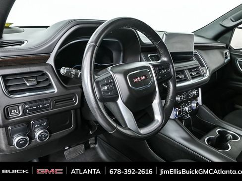 Certified 2022 GMC Yukon XL SLE image 4