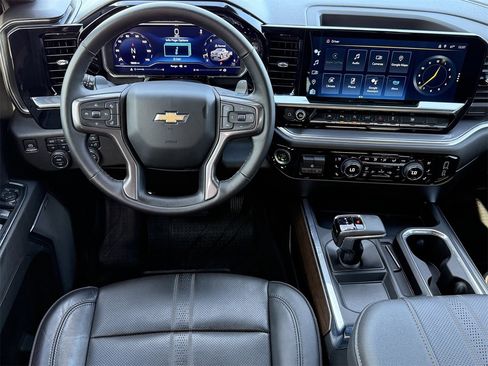 Certified 2024 Chevrolet Silverado 1500 High Country w/ High Country Premium Package image 12