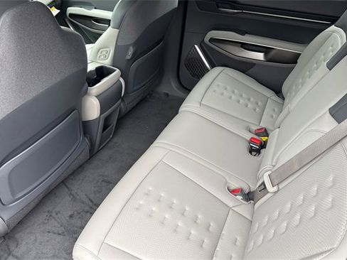 New 2026 Kia EV9 Wind image 14