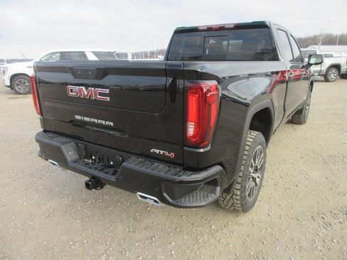 New 2026 GMC Sierra 1500 AT4 image 4