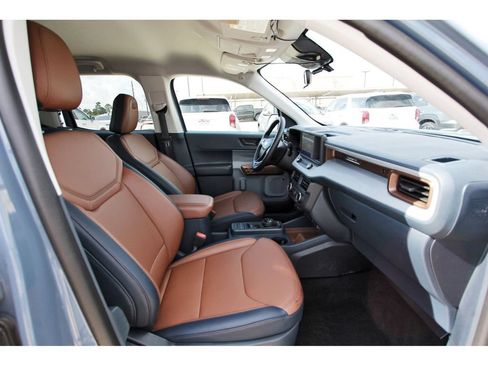 Used 2024 Ford Maverick Lariat FWD image 27