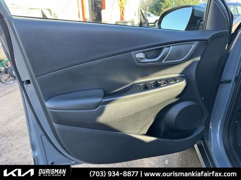 Used 2021 Hyundai Kona Limited image 22