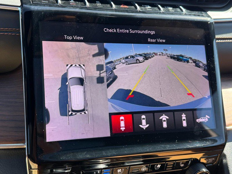 Used 2025 Jeep Grand Cherokee L Summit w/ MOPAR Finishing Package AWD/4WD image 24