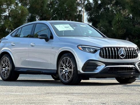 New 2025 Mercedes-Benz GLC 43 AMG 4MATIC Coupe image 2