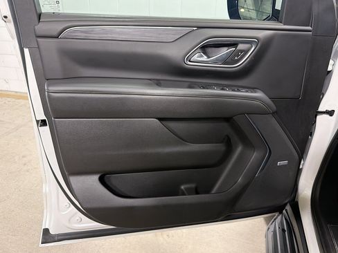 Used 2021 GMC Yukon SLT AWD/4WD image 22