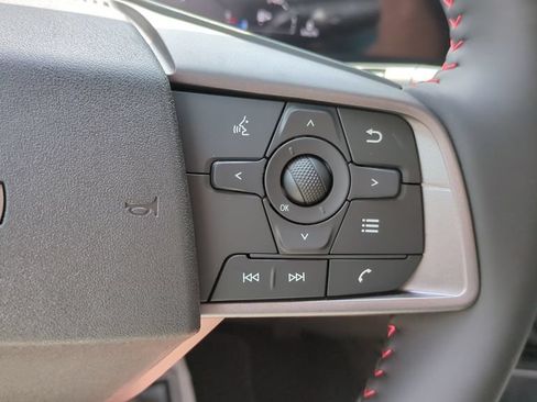 New 2026 Nissan Sentra SR w/ Floor Mat Package FWD image 21