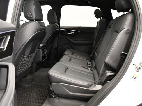 Used 2026 Audi Q7 3.0T Premium Plus w/ Premium Plus Package AWD/4WD image 40