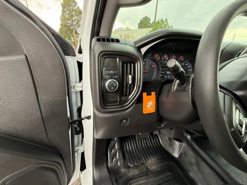 Used 2019 GMC Sierra 1500 2WD Regular Cab w/ Convenience Package image 15